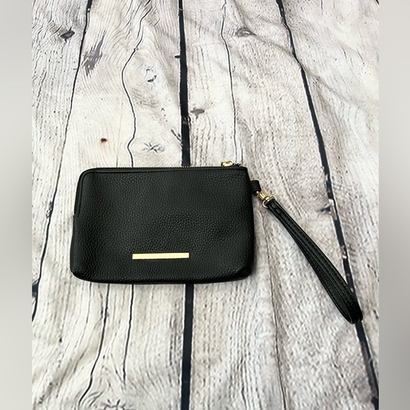 NWOT STEVE MADDEN WALLET - Picture 1 of 6